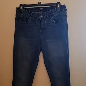 GAP skinny leg/jeggings